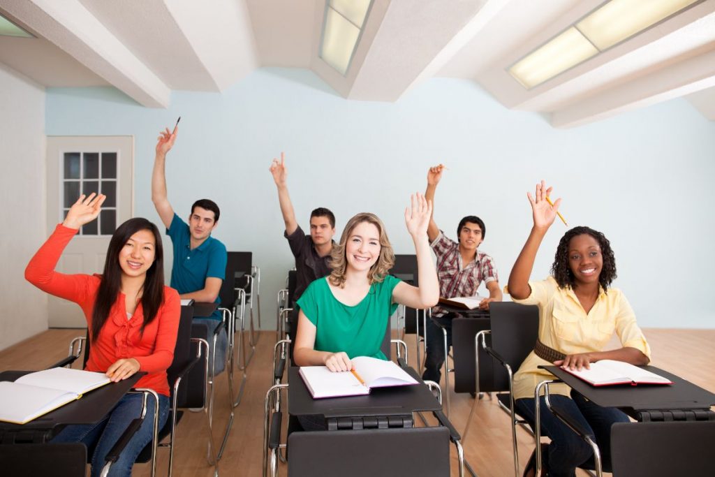 Choisir un professeur natif pour apprendre le français